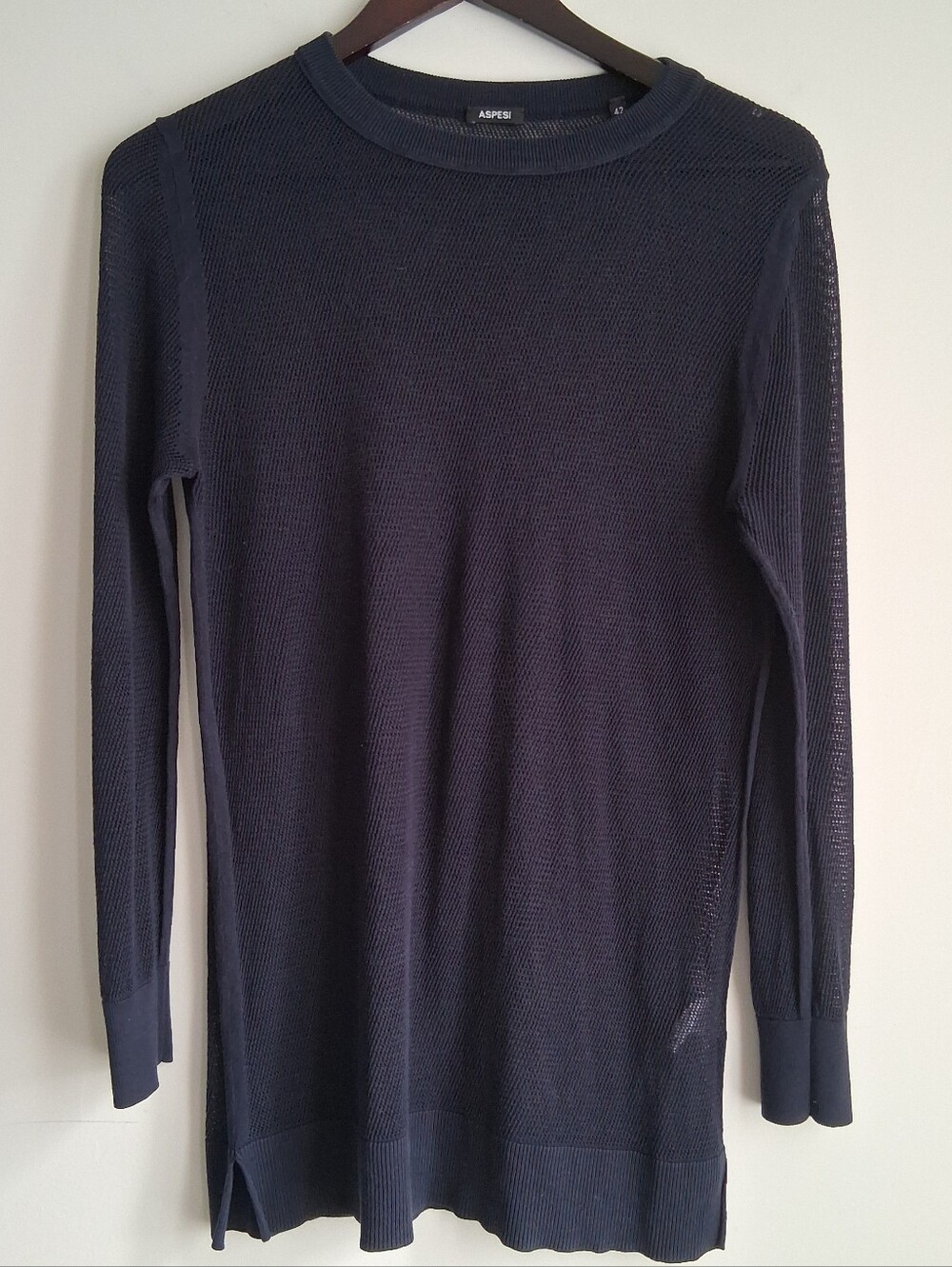 Aspesi 70% Silk 30% Cotton Mesh Sweater Tee EUC Size 42 Fits US 10 - Picture 6 of 6